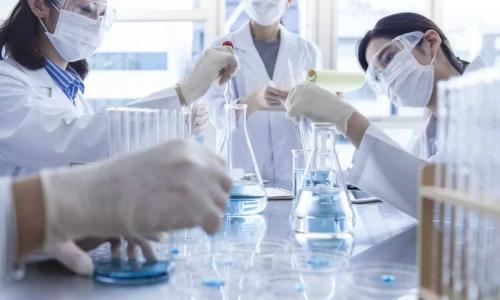 8000家村衛(wèi)生室消失，是去年的兩倍