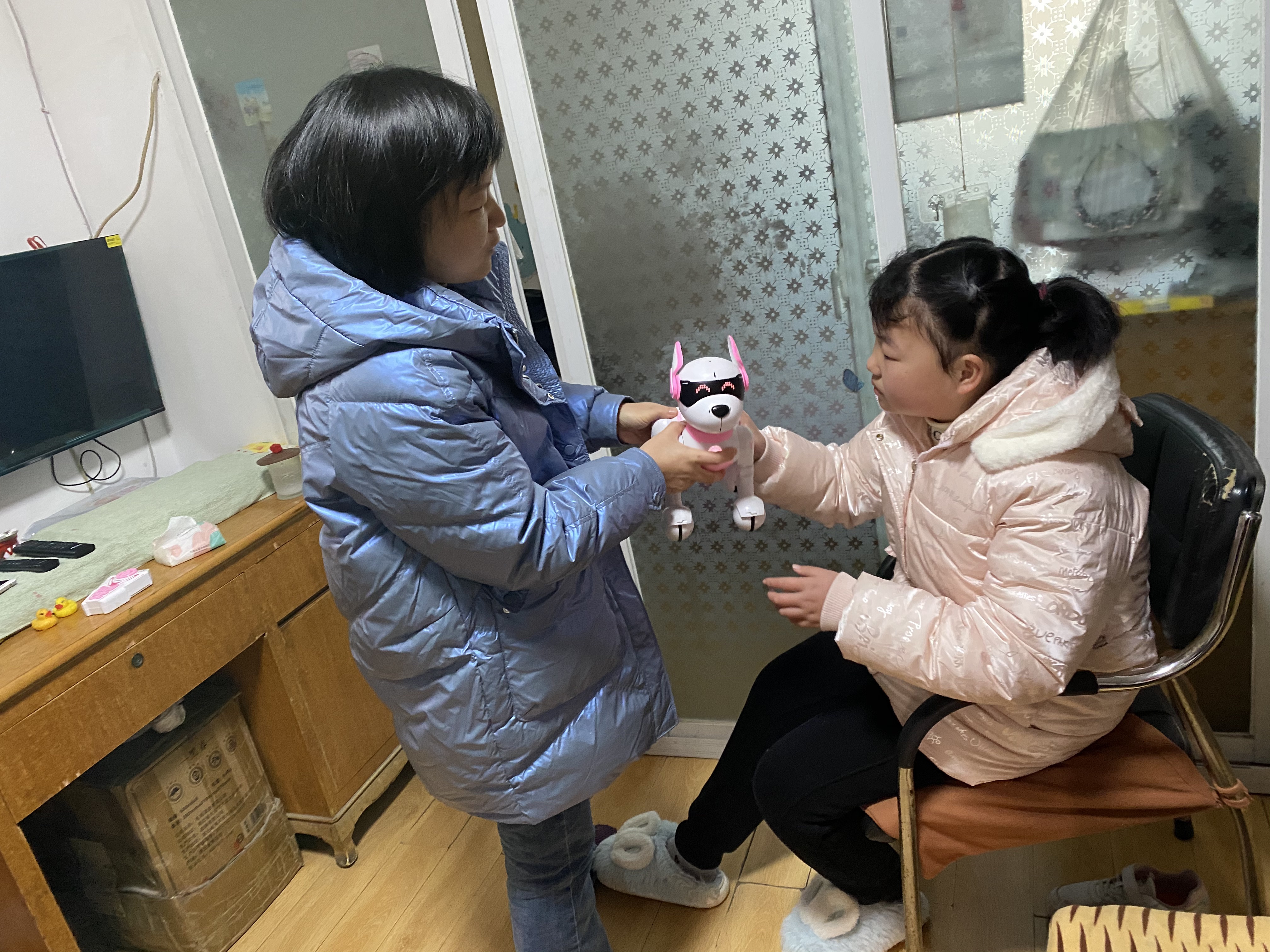 結(jié)對幫扶送溫暖，愛心傳遞暖人心